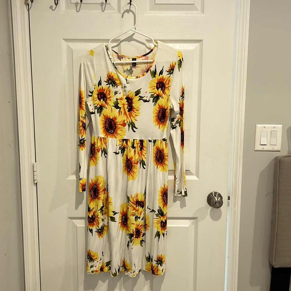 Medium sunflower dress